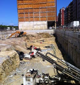 Trabajos de anclajes y excavaci�n.