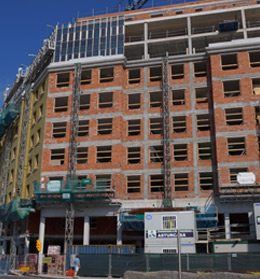 Junio 2014. Trabajos de cerramiento de fachadas.