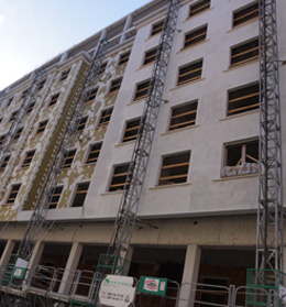 MAYO 2014. Trabajos de impermeabilizaci�n y carga de fachadas.